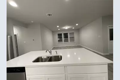 316 McLintock Road, Jarrell, TX 76537 - Photo 8