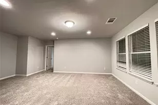 316 McLintock Rd, Jarrell, TX 76537 - Photo 18