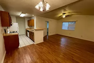 8005 West Gate Blvd, Austin, TX 78745 - Photo 6