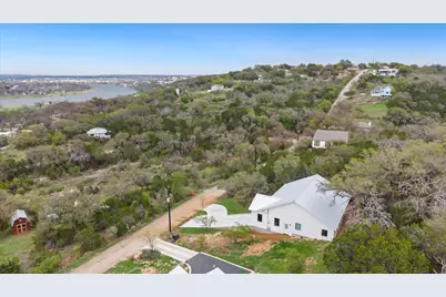 405 Taylor Drive, Horseshoe Bay, TX 78657 - Photo 6