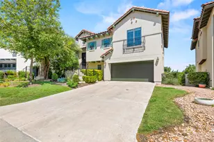 211 Honey Creek Ct, Austin, TX 78738 - Photo 2