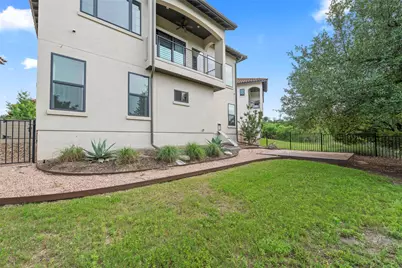 211 Honey Creek Court #6, Austin, TX 78738 - Photo 18