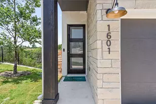 2050 Lohmans Spur Rd, Lakeway, TX 78734 - Photo 8
