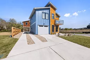 2608 Bristol Dr, Austin, TX 78723 - Photo 2