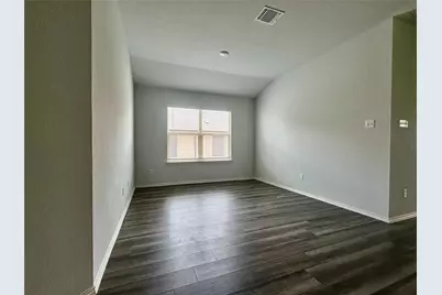 180 Pivot Drive, Taylor, TX 76574 - Photo 16