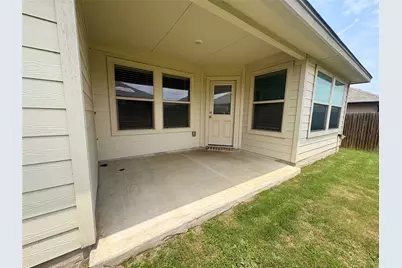 180 Pivot Drive, Taylor, TX 76574 - Photo 14