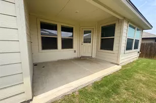 180 Pivot Dr, Taylor, TX 76574 - Photo 14