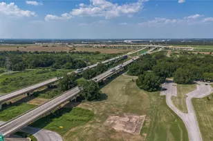 4909 Stockton Ln, Del Valle, TX 78617 - Photo 8