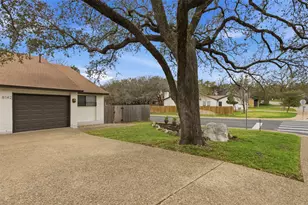 8142 Ceberry Dr, Austin, TX 78759 - Photo 12