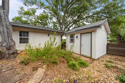 2507 Western Trails Boulevard, Austin, TX 78745 - Photo 18