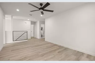 7826 Wheel Rim Circle, Austin, TX 78749 - Photo 24