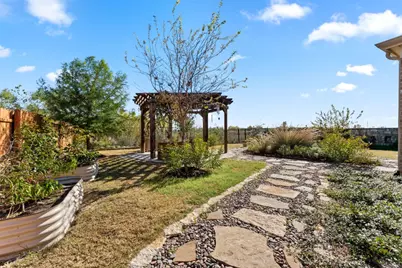 7219 Auburn Blaze Lane, Austin, TX 78744 - Photo 20