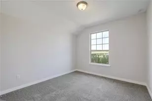 7219 Auburn Blaze Ln, Austin, TX 78744 - Photo 16