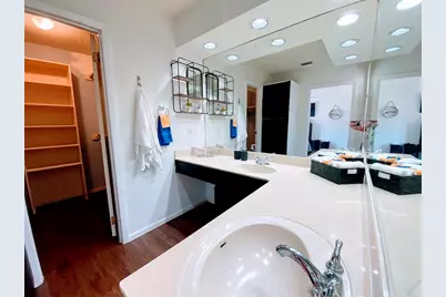 21822 SE Tallahassee Avenue, Lago Vista, TX 78645 - Photo 12