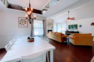 21822 SE Tallahassee Ave, Lago Vista, TX 78645 - Photo 8