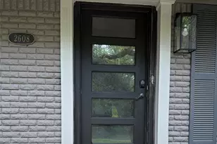 2608 N 42nd St, Waco, TX 76710 - Photo 2