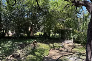 2608 N 42nd St, Waco, TX 76710 - Photo 22