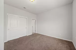 7220 Wyoming Springs Dr, Round Rock, TX 78681 - Photo 10