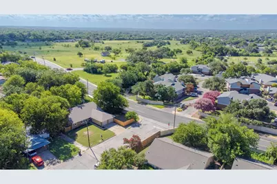 1800 Nicole Circle #B, Round Rock, TX 78664 - Photo 36