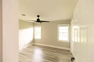 22 Steele St, Lampasas, TX 76550 - Photo 12