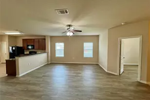 3301 Stirrat St, Pflugerville, TX 78660 - Photo 2