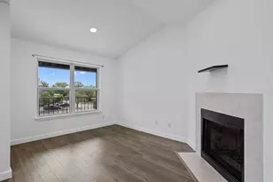 6409 Burns St, Austin, TX 78752 - Photo 6