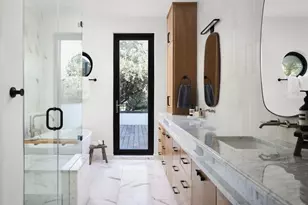 800 W James St, Austin, TX 78704 - Photo 16