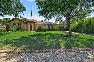 15208 Bowling Ln, Lakeway, TX 78734 - Photo 2