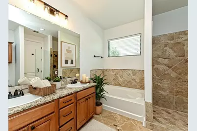 15208 Bowling Lane, Lakeway, TX 78734 - Photo 10