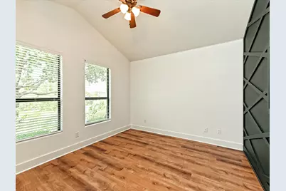15208 Bowling Lane, Lakeway, TX 78734 - Photo 14