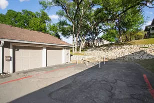 1714 Timber Brush Trail, Austin, TX 78741 - Photo 4