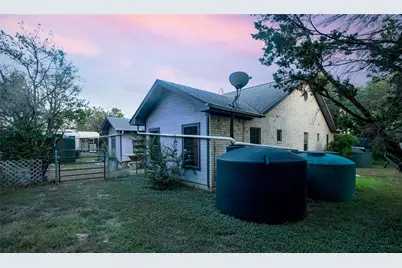 1751 County Road 255, Georgetown, TX 78633 - Photo 14