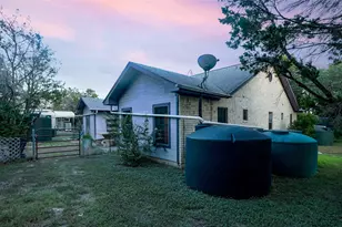 1751 Co Rd 255, Georgetown, TX 78633 - Photo 14