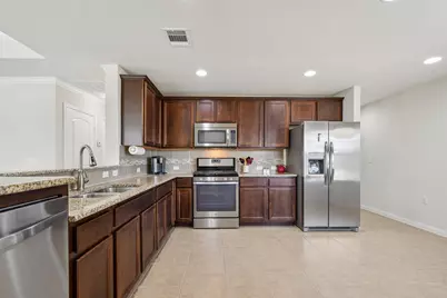 803 Hamilton Lane, Georgetown, TX 78633 - Photo 4