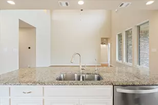 125 Indian Paintbrush Trl, Georgetown, TX 78628 - Photo 16