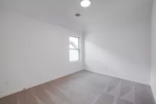 197 Hornet St, Elgin, TX 78621 - Photo 24