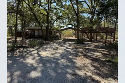 122 Pawnee Court, Smithville, TX 78957 - Photo 1