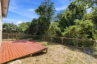 10718 Claywood Dr, Austin, TX 78753 - Photo 36