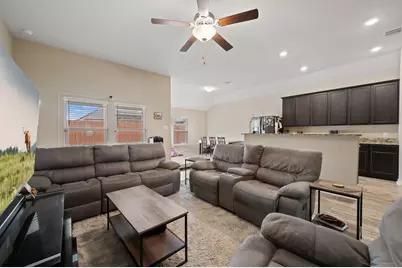 19601 Hubert R Humphrey Road, Manor, TX 78653 - Photo 4