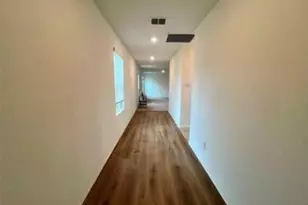 420 Halfmoon Dr, Lockhart, TX 78644 - Photo 10