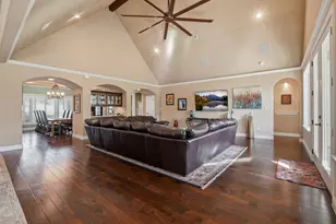 187 Territory Dr, Bastrop, TX 78602 - Photo 4