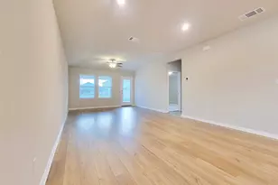 101 Outlaw Dr, Liberty Hill, TX 78642 - Photo 6
