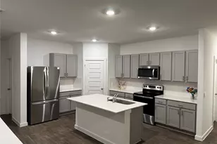 204 James River Dr, Hutto, TX 78634 - Photo 10