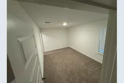 204 James River Drive, Hutto, TX 78634 - Photo 2