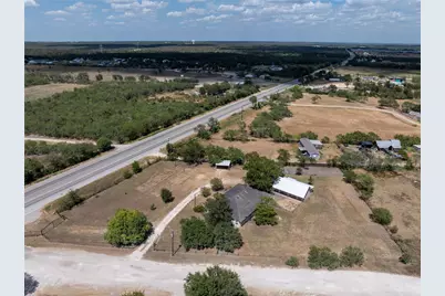 2481 Highway 21 W, Dale, TX 78616 - Photo 38