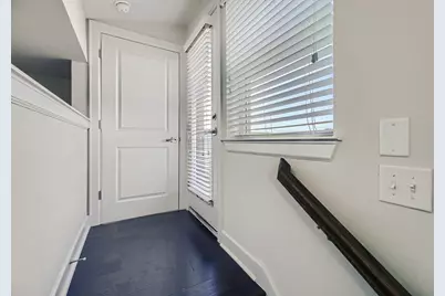 1408 Waterloo Shore Lane #7, Austin, TX 78741 - Photo 28