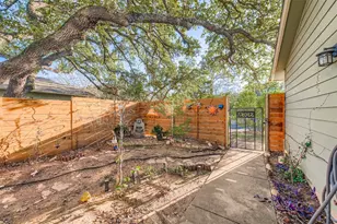 3305 W William Cannon Dr, Austin, TX 78745 - Photo 4