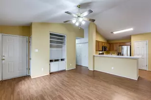 9057 Vigen Cir, Austin, TX 78748 - Photo 4