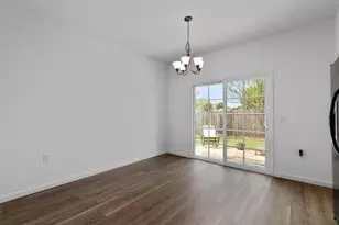 8824 Stambourne St, Austin, TX 78747 - Photo 10