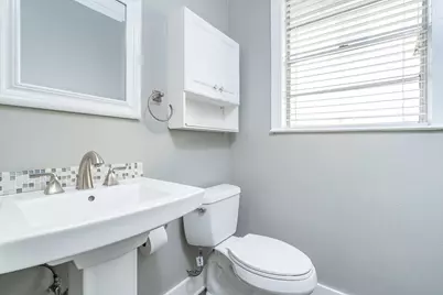 1012 W 6th Street, Taylor, TX 76574 - Photo 16